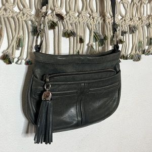 B. Makowsky gray smooth patent leather tassel crossbody purse